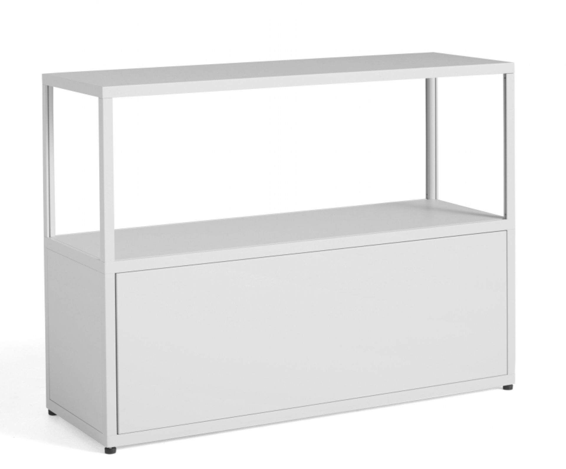 New Order Sideboard in Hellgrau: Modernes Sideboard mit Stauraum und offener Ablage.